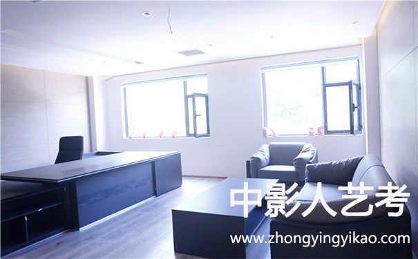 中影人播音主持專業(yè)會議室