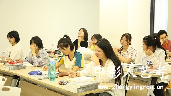 編導藝考創意廣告